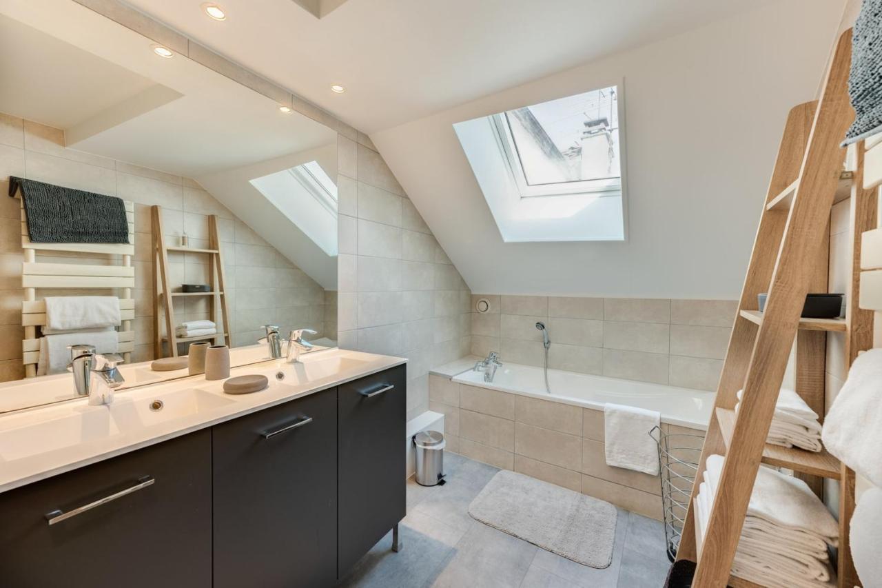 Le Balcon Du Chateau - Aprtement 75 Square Meter In The Annecy Center Bagian luar foto