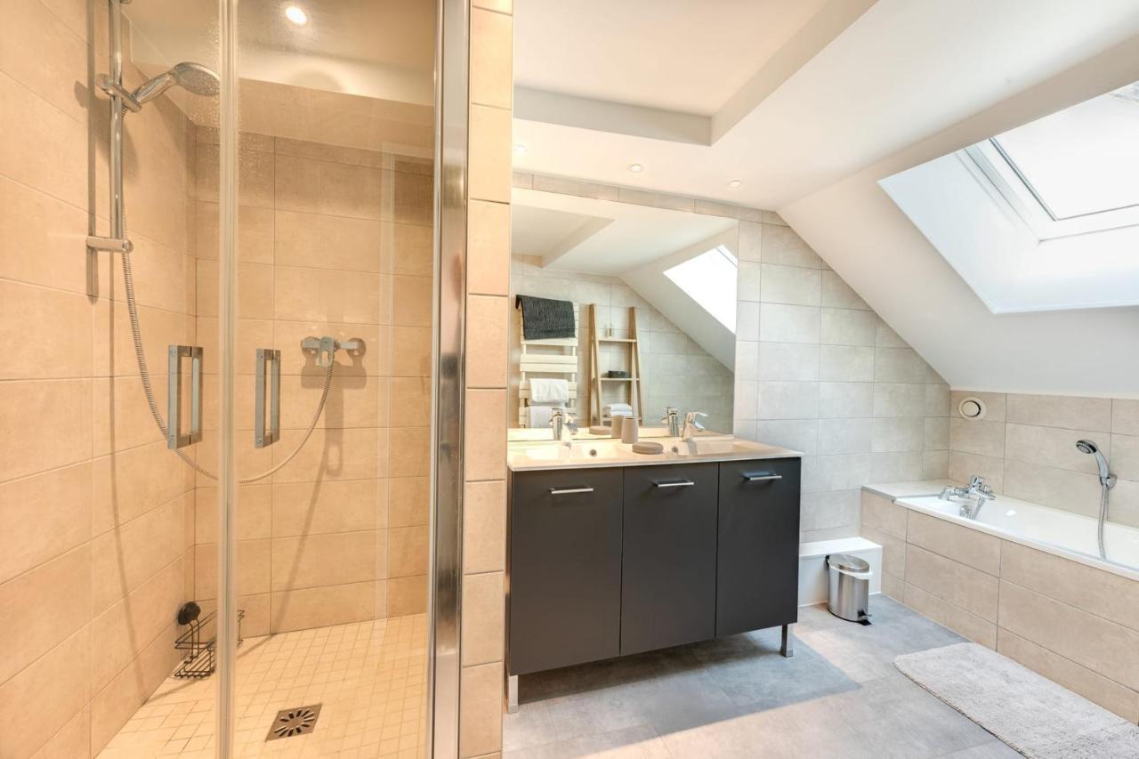 Le Balcon Du Chateau - Aprtement 75 Square Meter In The Annecy Center Bagian luar foto